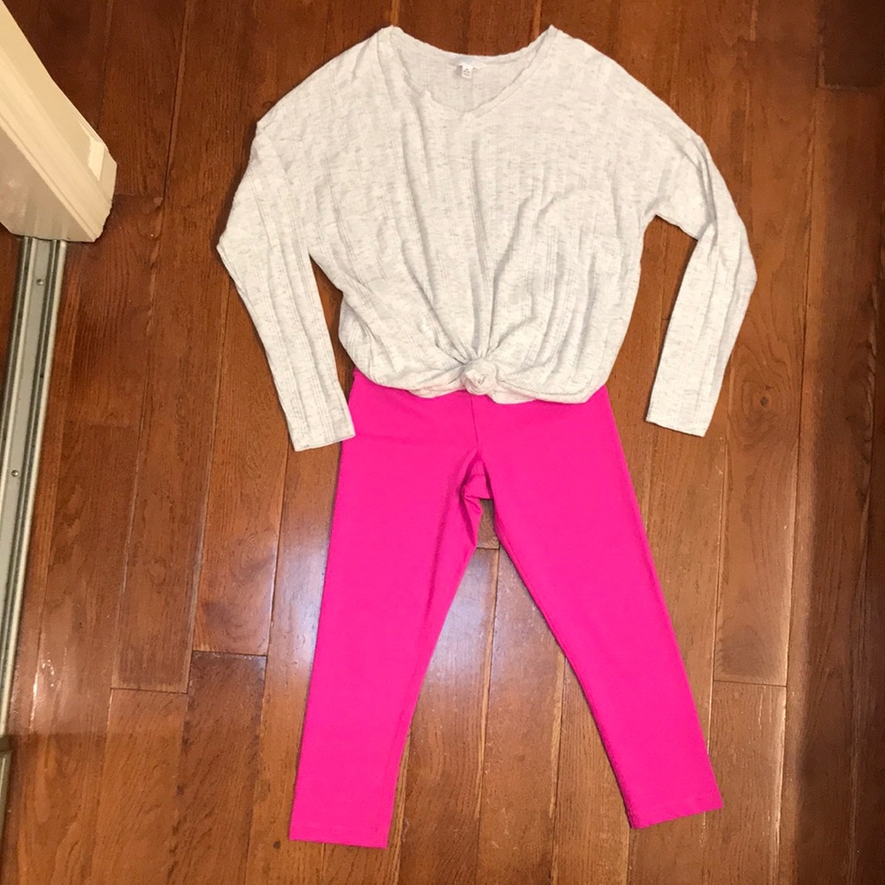 2/$20 90 Degree by Reflex Leggings - Picture 2 of 4